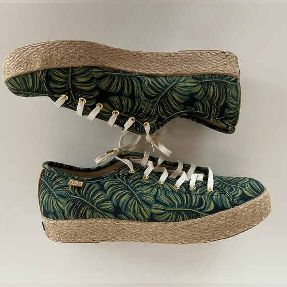 Keds Women's Green Leaf Print Sneakers - Picture 8 of 10